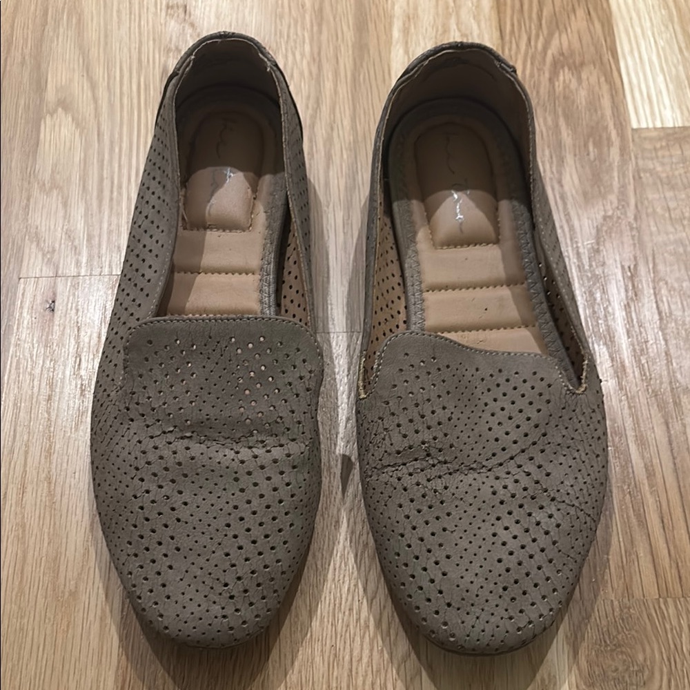 Women’s Flats, Good Used Condition, Size 8.5